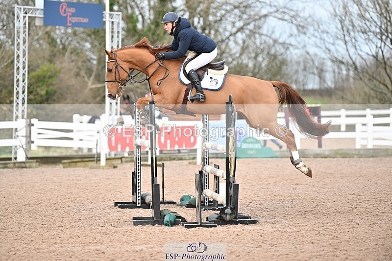 241206-130609-00906 - Cls 5 Newcomers and 1.10m Open