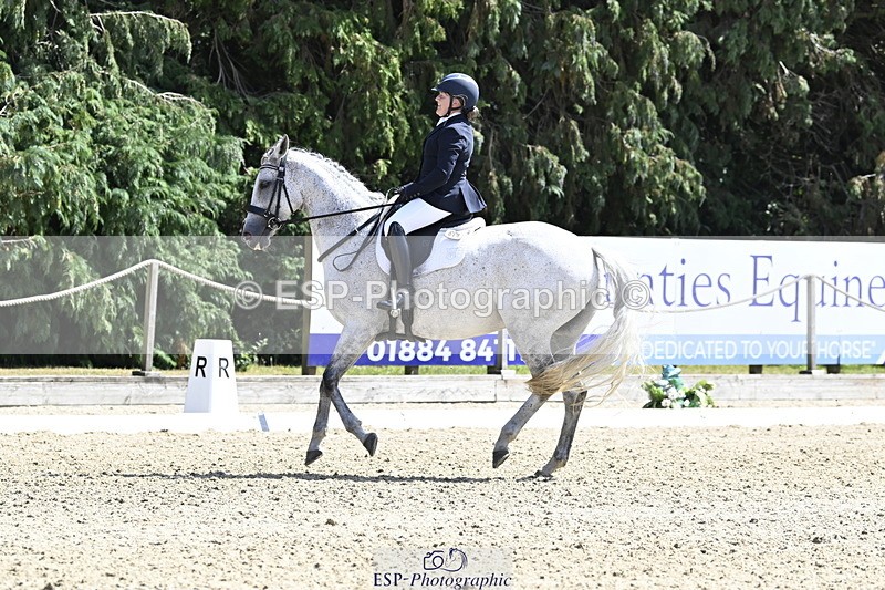 250810A-140644-06879 - 019-Jane.PhillipsFair.Duchess