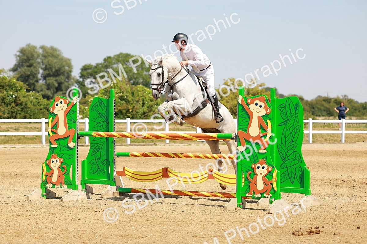 SBM_001953 - Class 5 - Senior Foxhunter - 1.20m