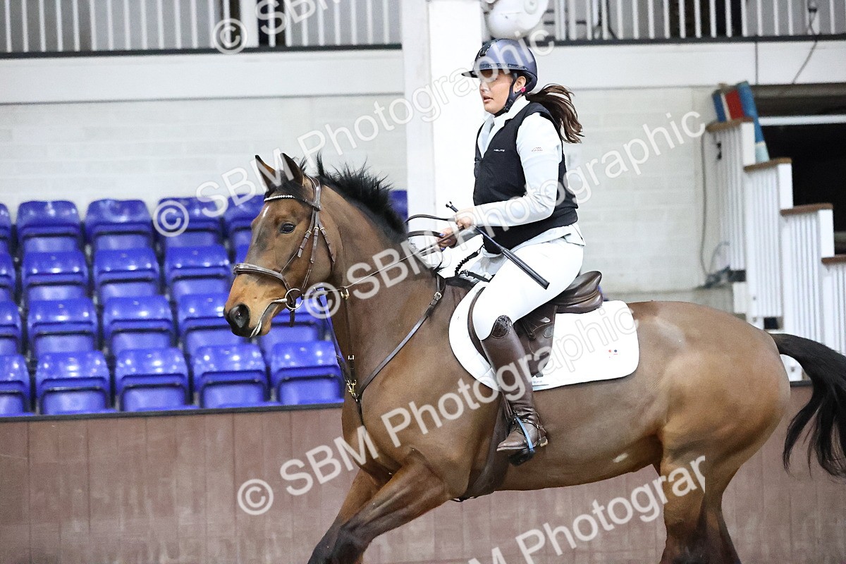 SBM_001983 - Class 10 - Senior Newcomers - 1.10m