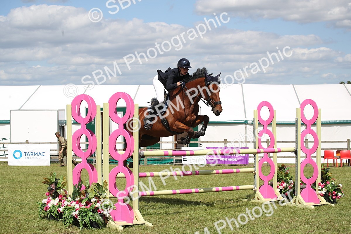 SBM_17413 - Class 208 - Senior Foxhunter 1.20m Open