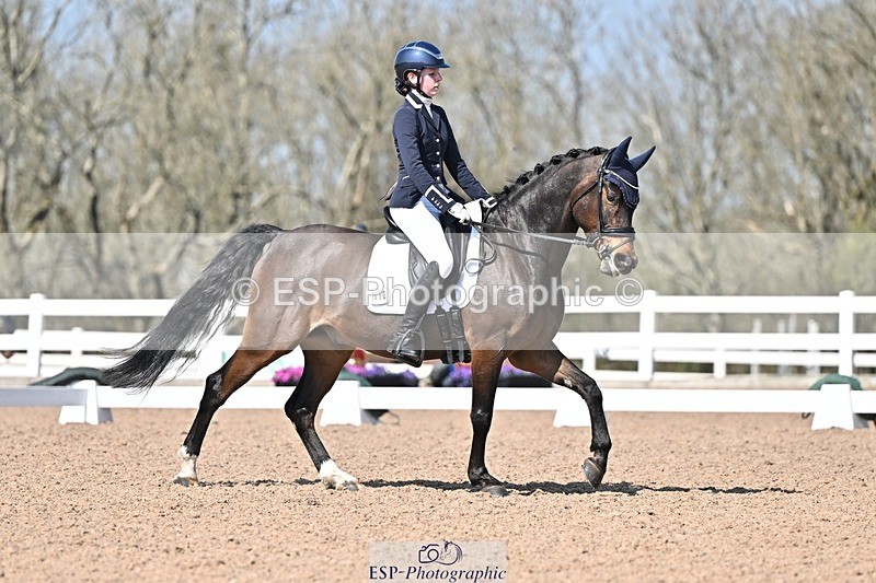 250404-135722-06521 - 110-Annabelle.Wesley-Den.Ostriks.Nio