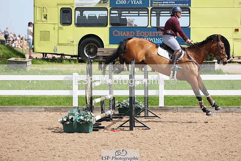 240510A-141253-07513 - Cls 17 1.05m National Am Quali