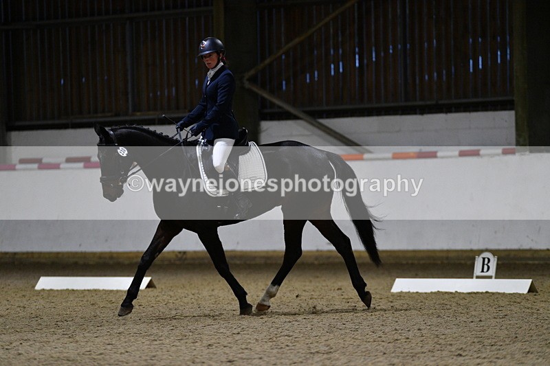 WJ5_8688 - Class 5 Novice Test 3