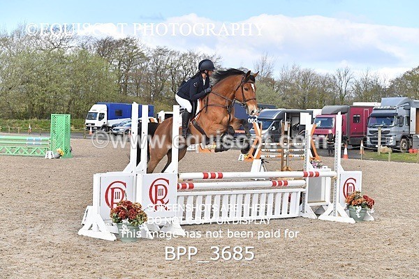 BPP_3685 - CLASS 3 FRI Senior British Novice/ 90cm Open