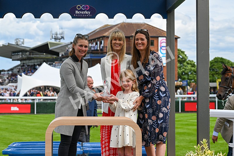 060724-Race 3-Persian Blue-3830 - Race 3