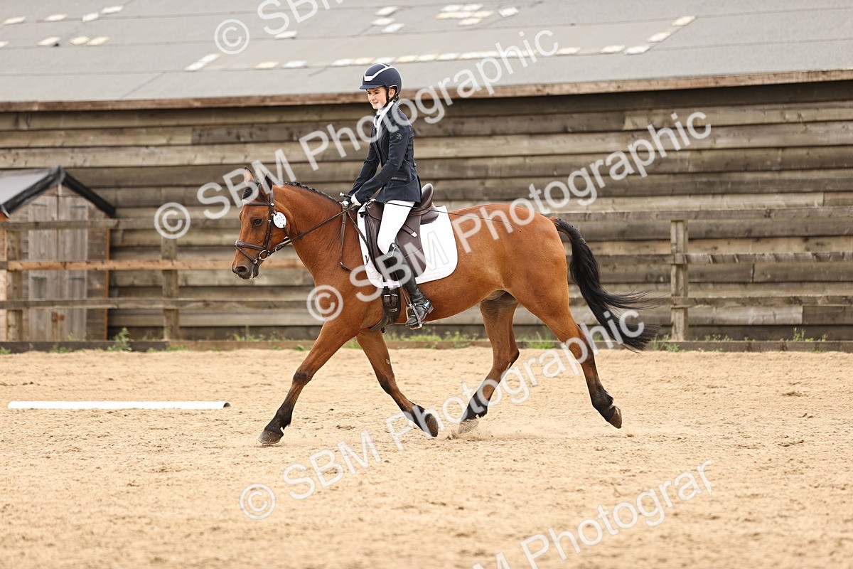 SBM_000897 - Class 7 - Novice 37