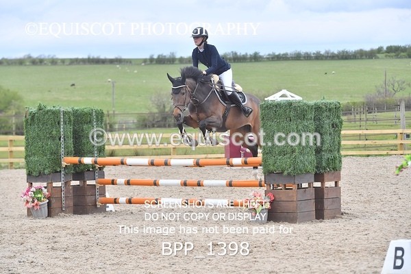 BPP_1398 - CLASS 15 SAT Senior BritiNovice/ 90cm Open