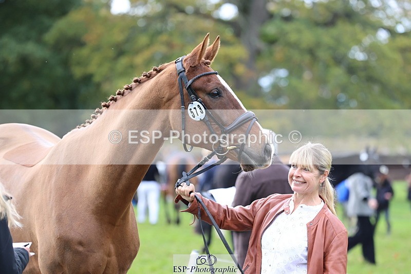 251026A-114240-25637 - G-573-Lisa.Stock