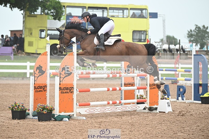 240720A-123340-14794 - Cls 11, 1 Star Bronze Tour Jump Off and Presentations