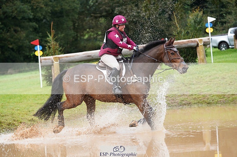 231021-130224-17226 - 415-RVS.BERLIN-Rebecca.Bush-SC+XC