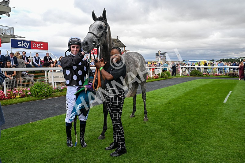 250726-Race 6-Likealot-0666 - Race 6 16.17pm Sky Bet Build A Bet Handicap