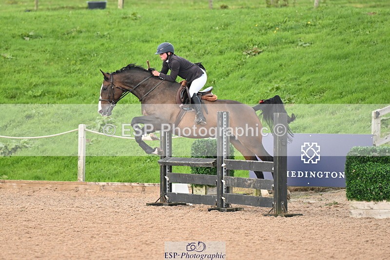 240912A-170821-02473 - Cls 7 Snr 90cm Open Speed Derby