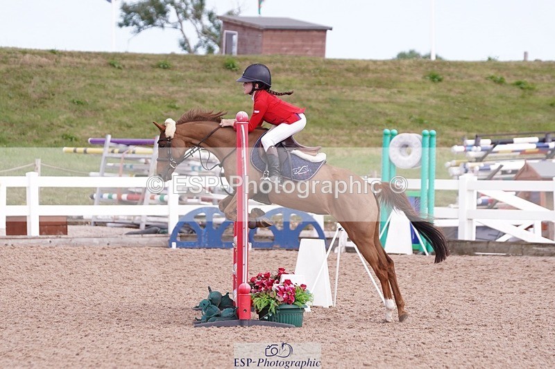 250629-172006-13218 - Cls 33 Stepping Stones 128cm and 138cm