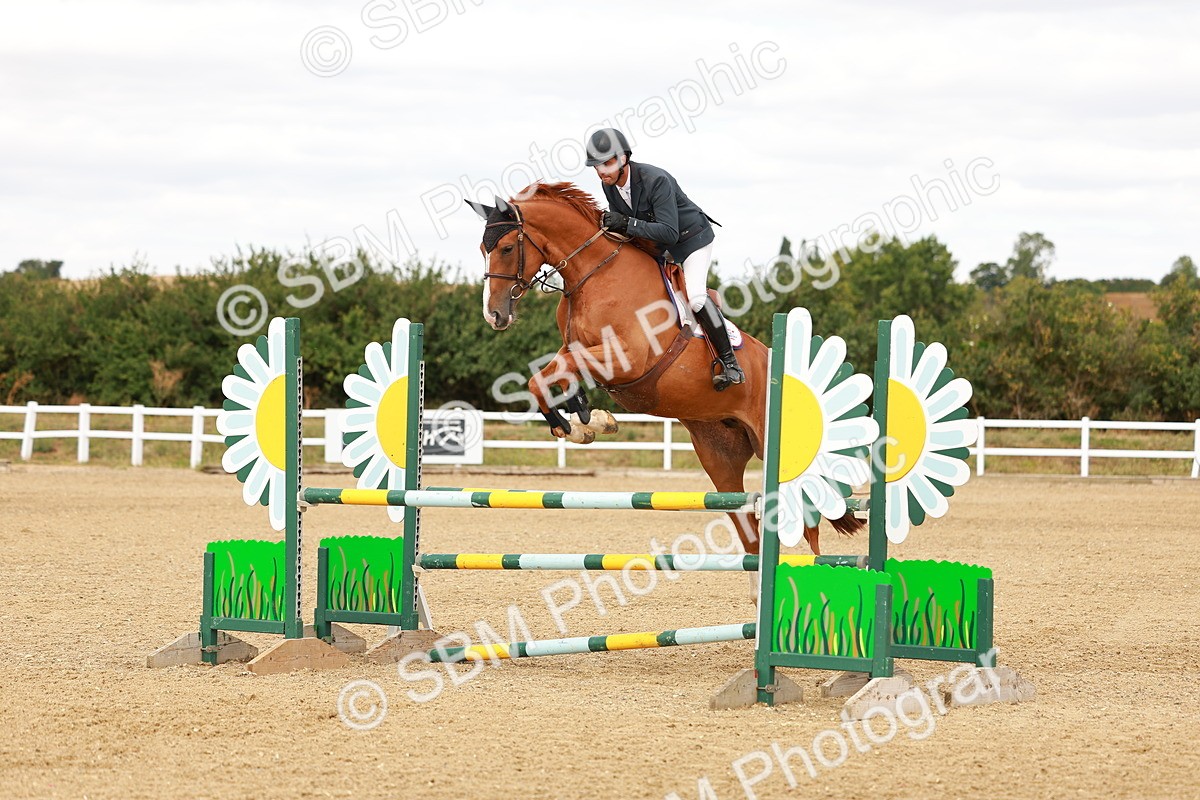 SBM_006856 - Class 4 - Senior British Newcomers - 1.10m