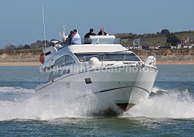 130420 FAIRLINE SQUADRON WT7A4868 - Flybridge Cruisers
