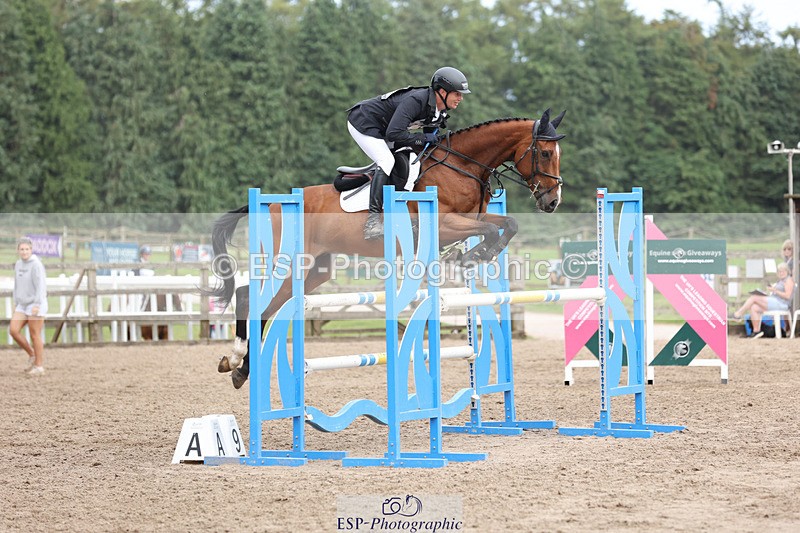 240804-163918-16986 - 758-Christopher_Wincer-CASA_COMQUEST