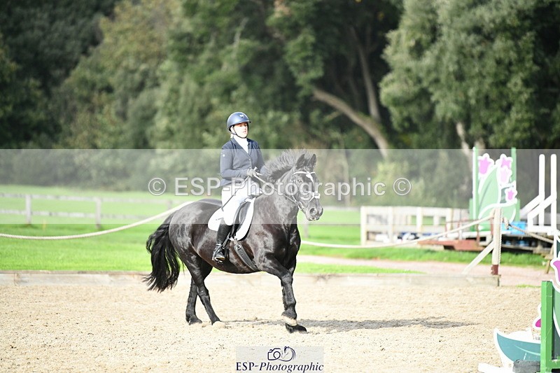 251004A-154913-01994 - Classes 8 & 9 70cm