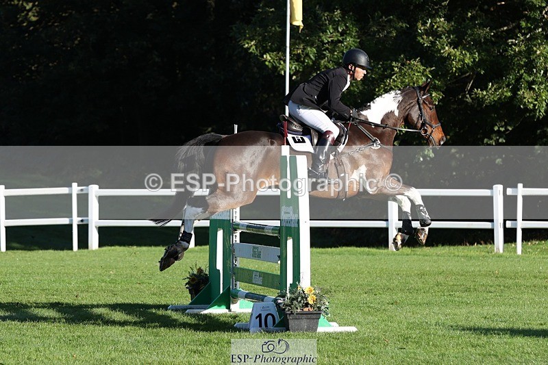 231022-093507-23980 - 640-UP.TO.MISCHIEF-Will.van.Ufford-TrotUp+SJ