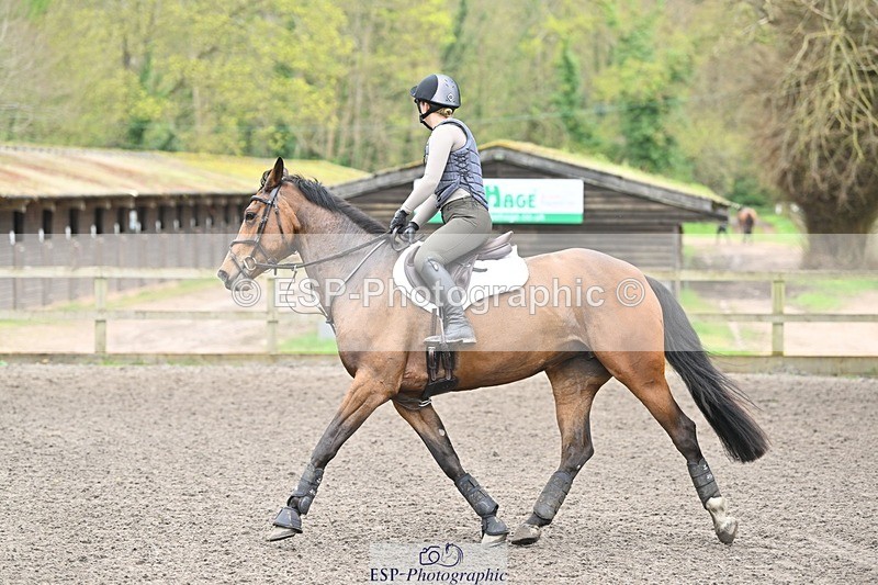 240411-113219-01100 - Group 4 XC