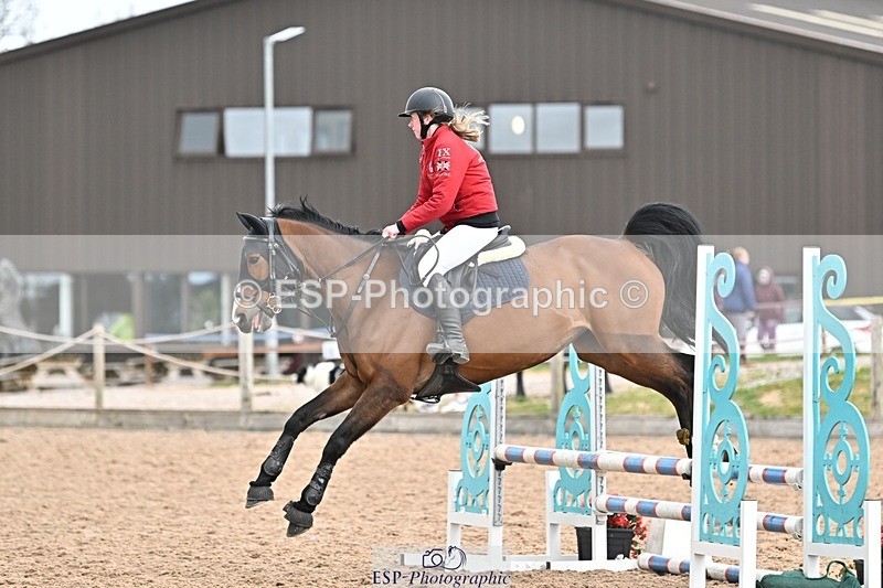 250414-104018-00188 - 80cm Round 1