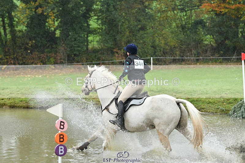251025A-102000-17297 - D-344-Johanne.Heuff