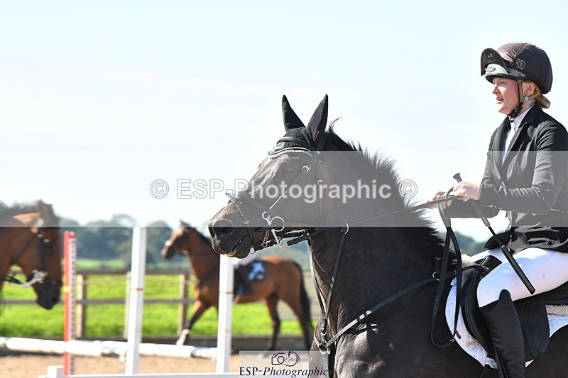 230903A-110940-03831 - Cls 13 1.05m Amateur Quali