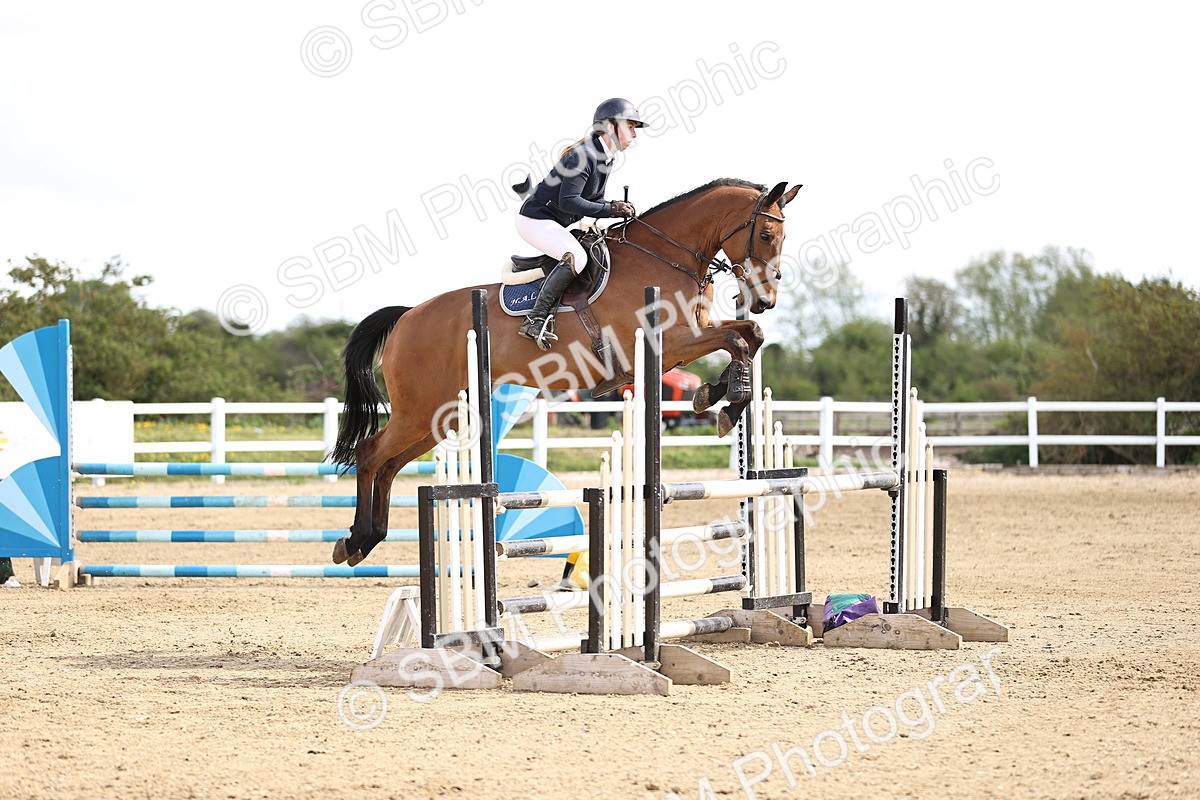 SBM_003577 - Class 16 - Senior Discovery - 1.00m