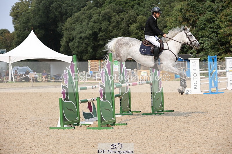 250816A-150422-02275 - Cls 8 Snr Newcomers