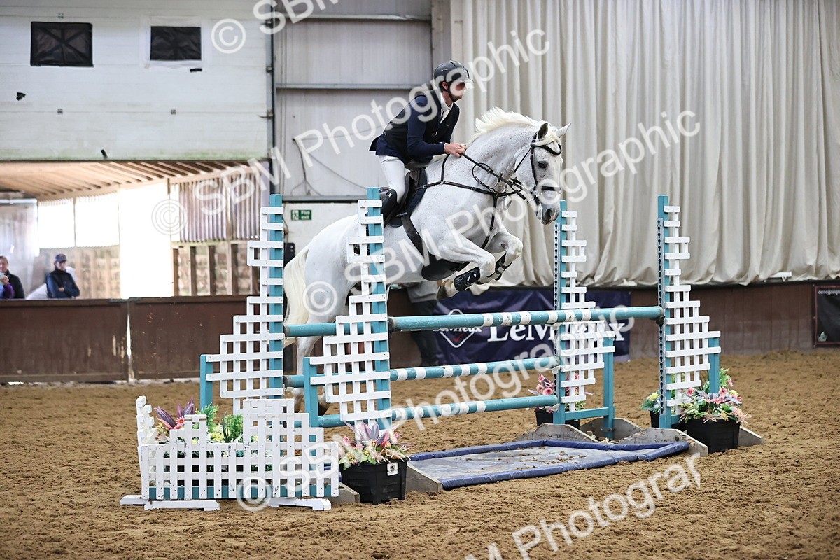 SBM_007258 - Class 19 - Senior Newcomers 1.10m