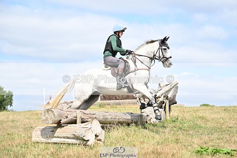 250821B-113702-00071 - Group A - Emily