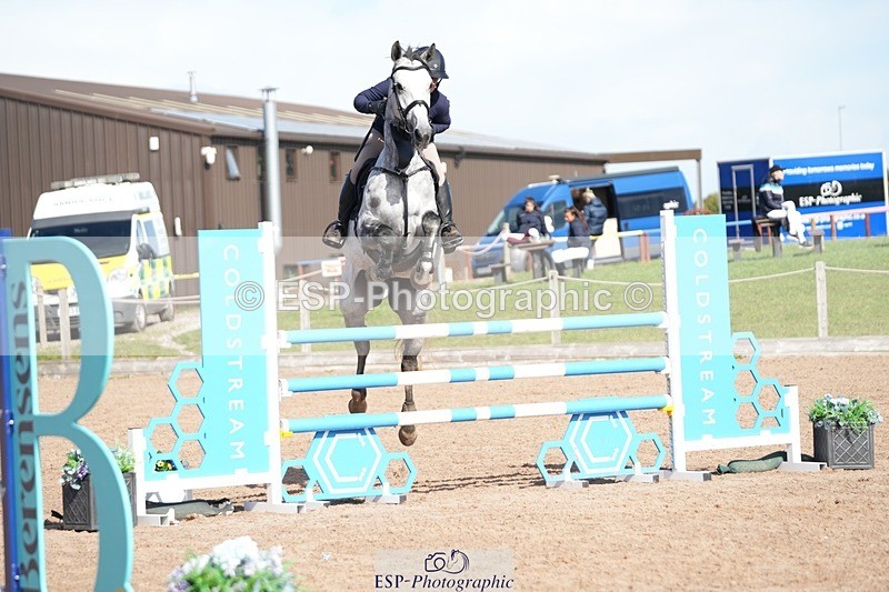 250913-110219-06305 - Cls 14 Snr Newcomers