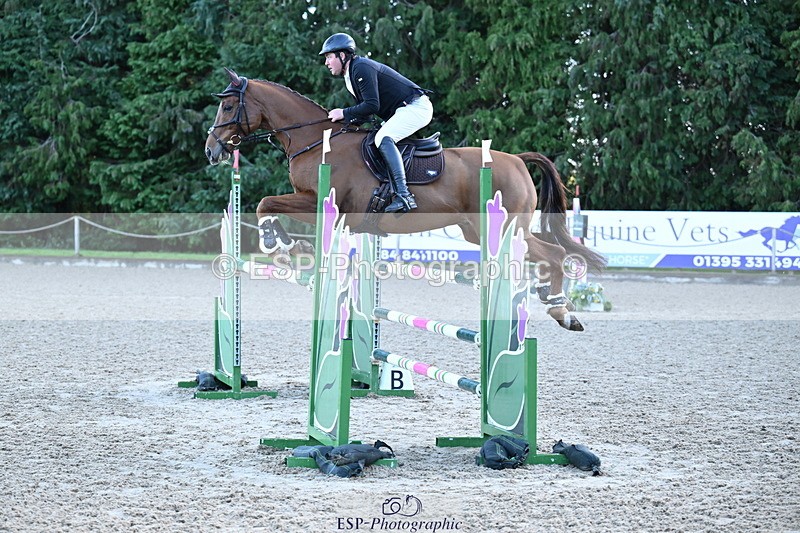 251024A-093902-06156 - B-106-Tim.Cheffings