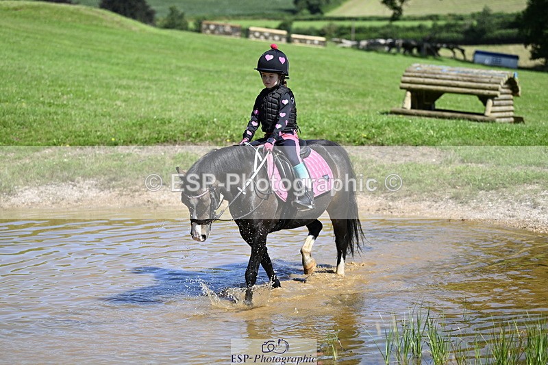 240728B-105954-00820 - Theo's Group XC