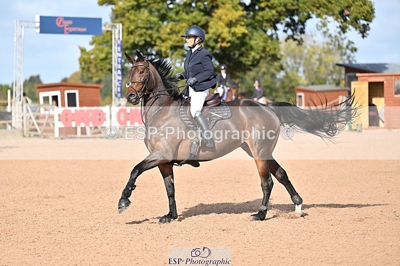 251005-104803-02868 - Cls 15 Foxhunter and 1.20m