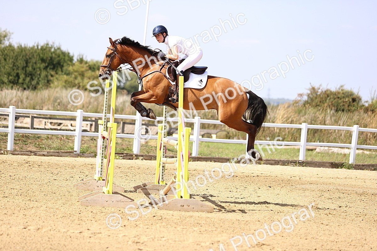 SBM_006784 - Class 12 - Amateur Championship Qualifier 1.05m