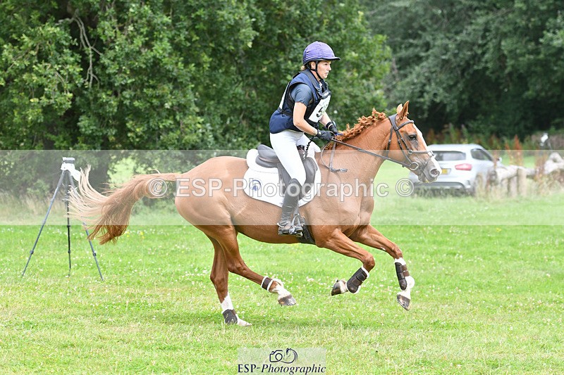 240804-134301-14957 - 522-Victoria_Taylor-JARITTA