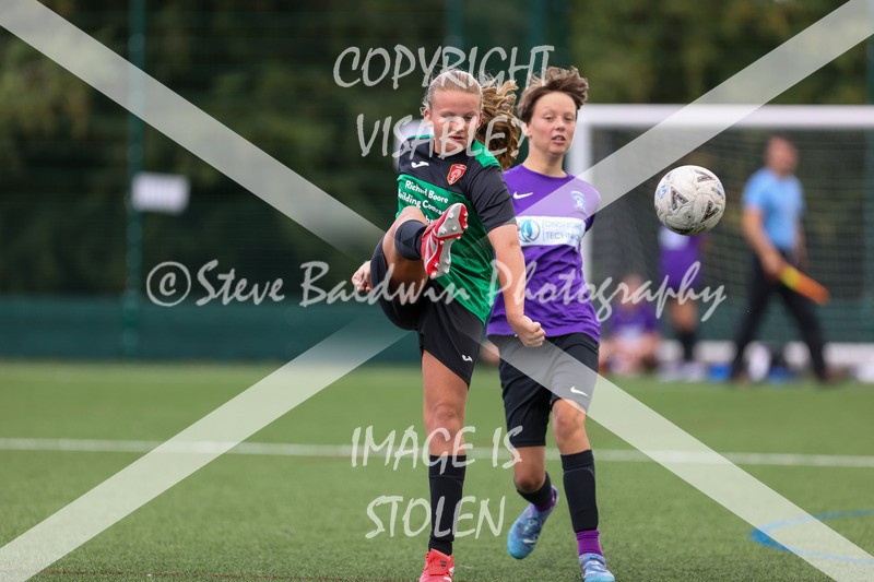 1DX31045 - 2025-09-13 FC Abbey Meads U13 Blue Girls V AFC Corsham U13 Pumas