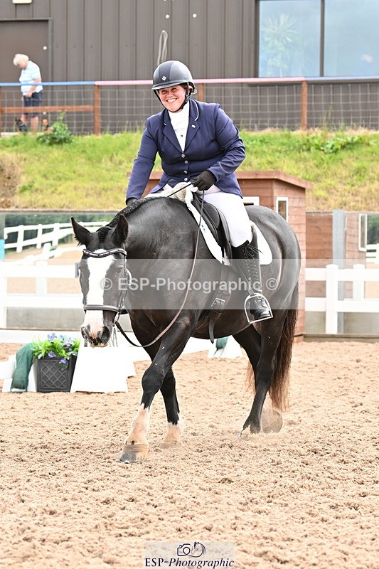 240817A-111317-07326 - 101-Chloe.Walton-La.Comtesse.Noire