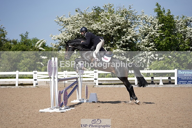 230528A-102224-06157 - Cls 31 Scope 1m Champ Quali & Open