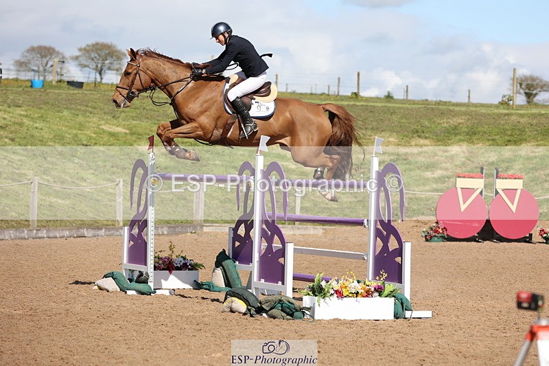 240419A-155456-09029 - Cls 10, 2 Star Big Tour 145cm  15.45 to 16.35 break