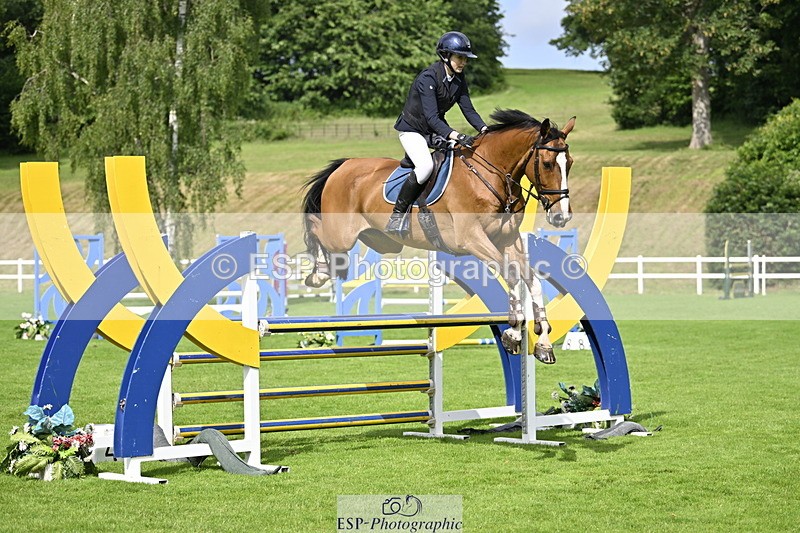 250613A-100239-00246 - Cls 1 Snr Newcomers and 1.10m Open