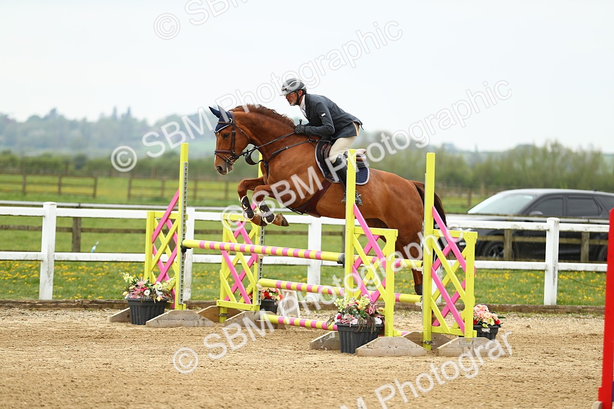 SBM_000650 - Class 3 - Senior Discovery 1m