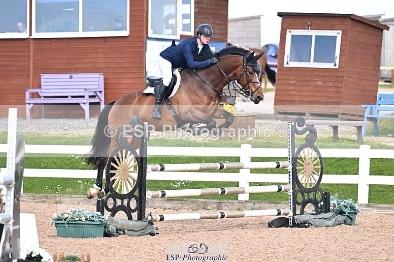 260328-145954-04089 - Cls 25 1.10m Amateur Quali