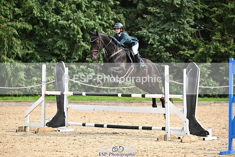 240818-143300-04930 - Cls 11B Snr 1.10m Open