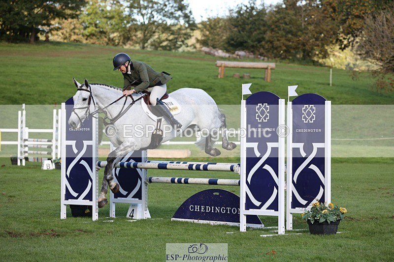 231022-111914-25098 - 624-CORRIEVIEW.OSCAR-Jane.Rogers-TrotUp+SJ