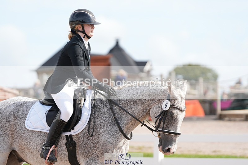 250906-114714-01662 - 009-Terri.EllawayTagula.Passion