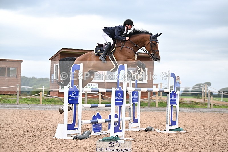 240828A-171022-01445 - Cls 6 National 1.30m and 1.40m