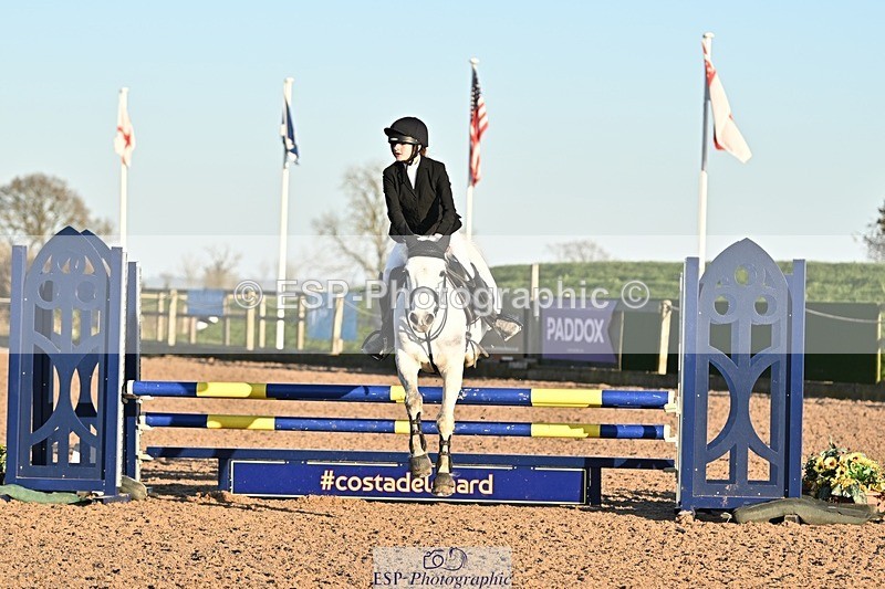 250401-184057-00749 - 80cm Classes