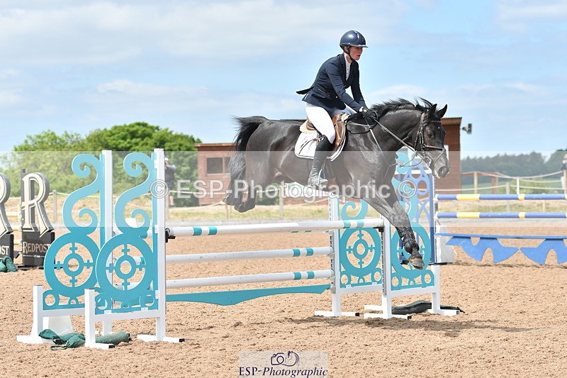 240609A-114636-04740 - Cls 17 Snr 1.05m Open